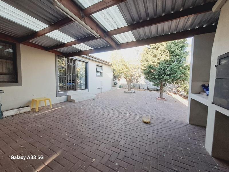 3 Bedroom Property for Sale in Protea Heights Western Cape